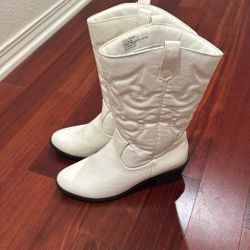 White Cowgirl Boots!