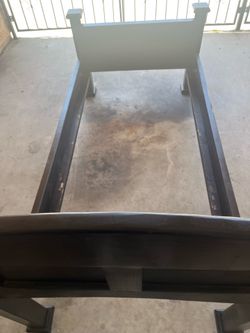 Twin bed frame