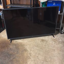 55 Inch Flat Screen TV LG