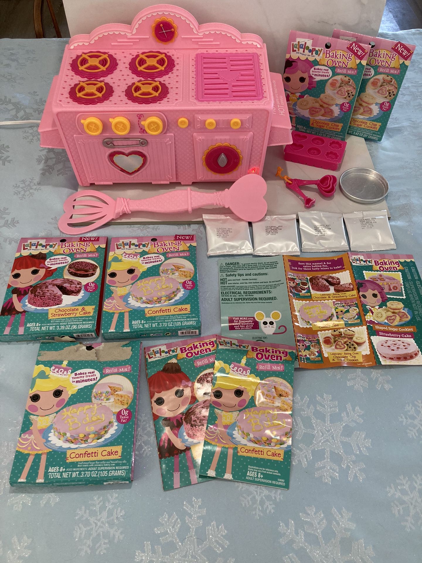 Lalaloopsy Easy Bake Oven and Mixes