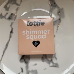 NIB Lottie Shimmer Squad Highlighter Makeup