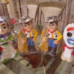 5 Piggy banks