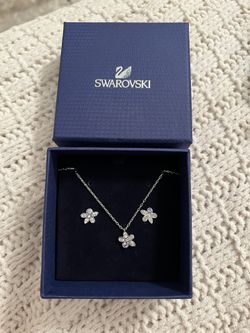 swarovski tuberose set Crystal Jewelry Flower Earrings And Necklace