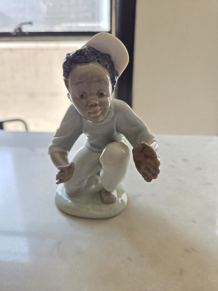Lladro Porcelain Figurine