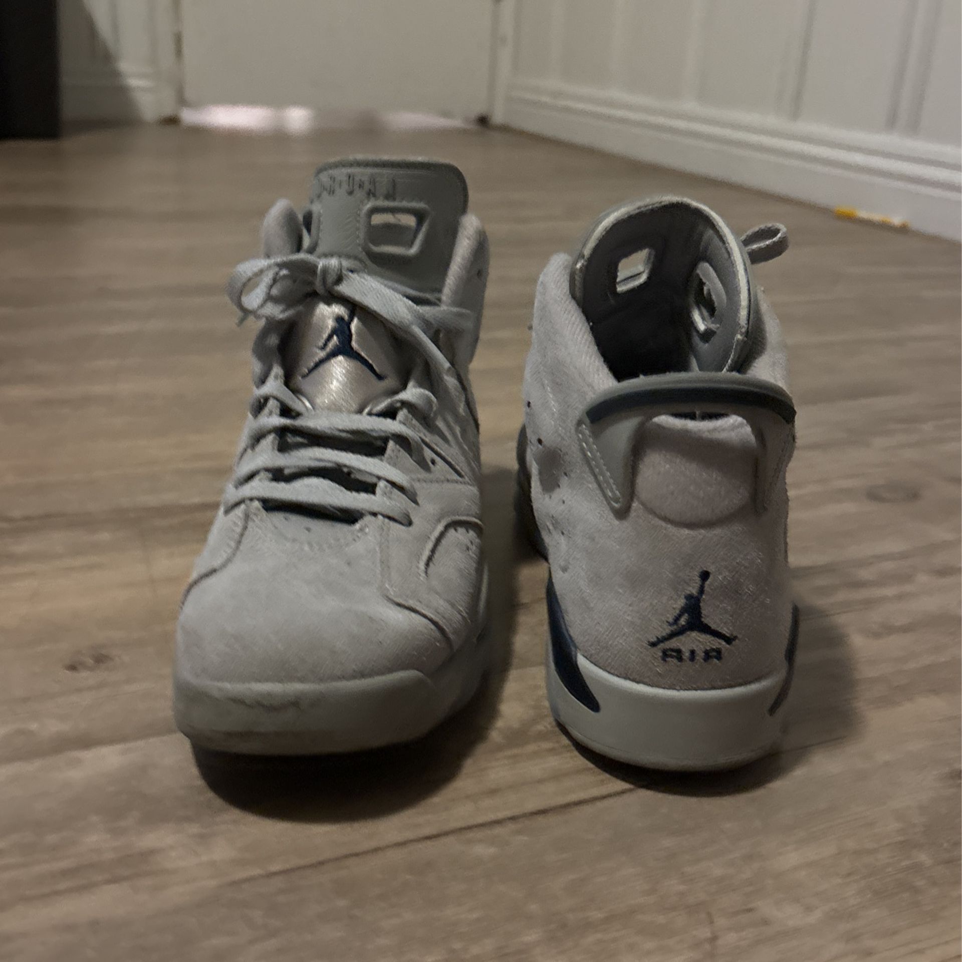 jordan 6s georgetown’s