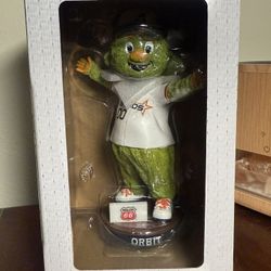 Astros orbit bobblehead