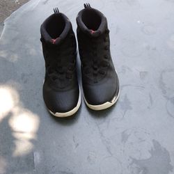 Jordan  SIZE.  10.    40 Dollars