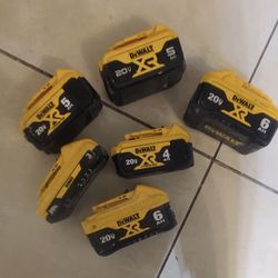 Dewalt 20v  Batteries 