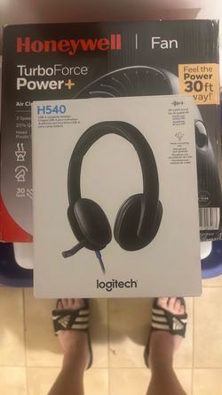 Logitech H540 USB, a computer headset