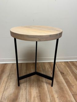 Round Wood Top Side Table with Metal Legs