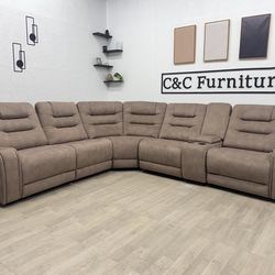 Fabric Power Reclining Sectional- Financing/Delivery Available