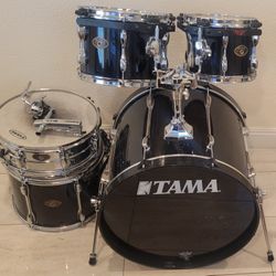 Tama Drum Set 5pc Shell Pack 
10,12 toms 14 floor tom with tom holder
22 bass 14 snare