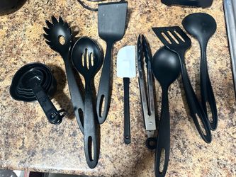 Black Kitchen Utensil Set