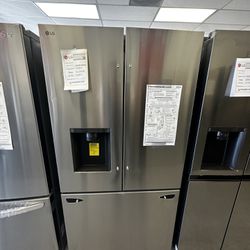 New LG Refrigerator 