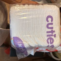 100 Newborn diapers 