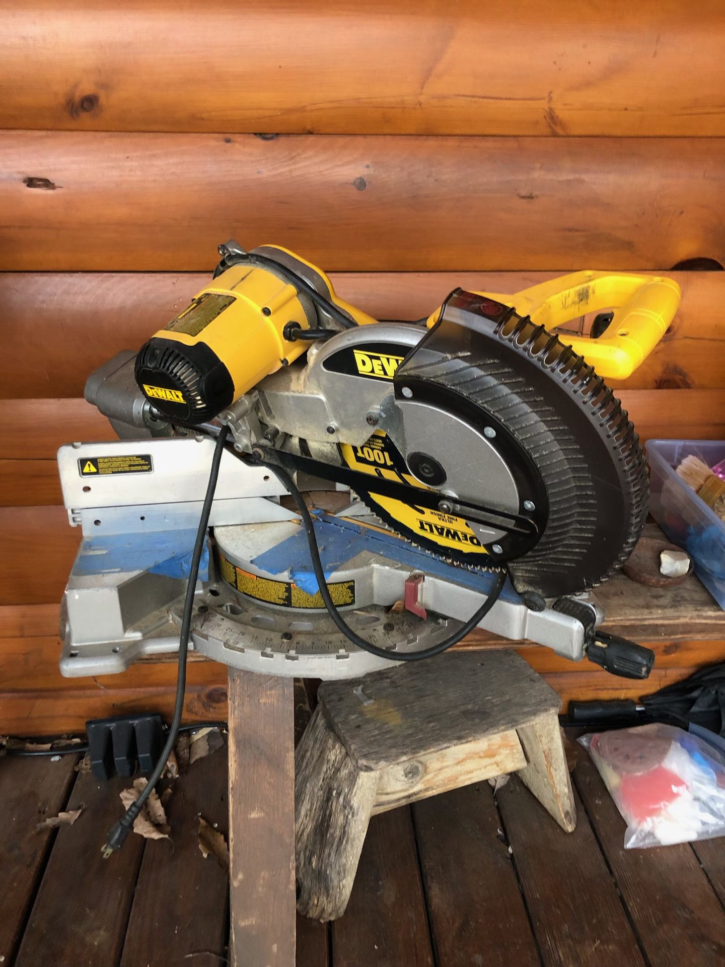 12 Inch Dewalt Compound Miter Saw 