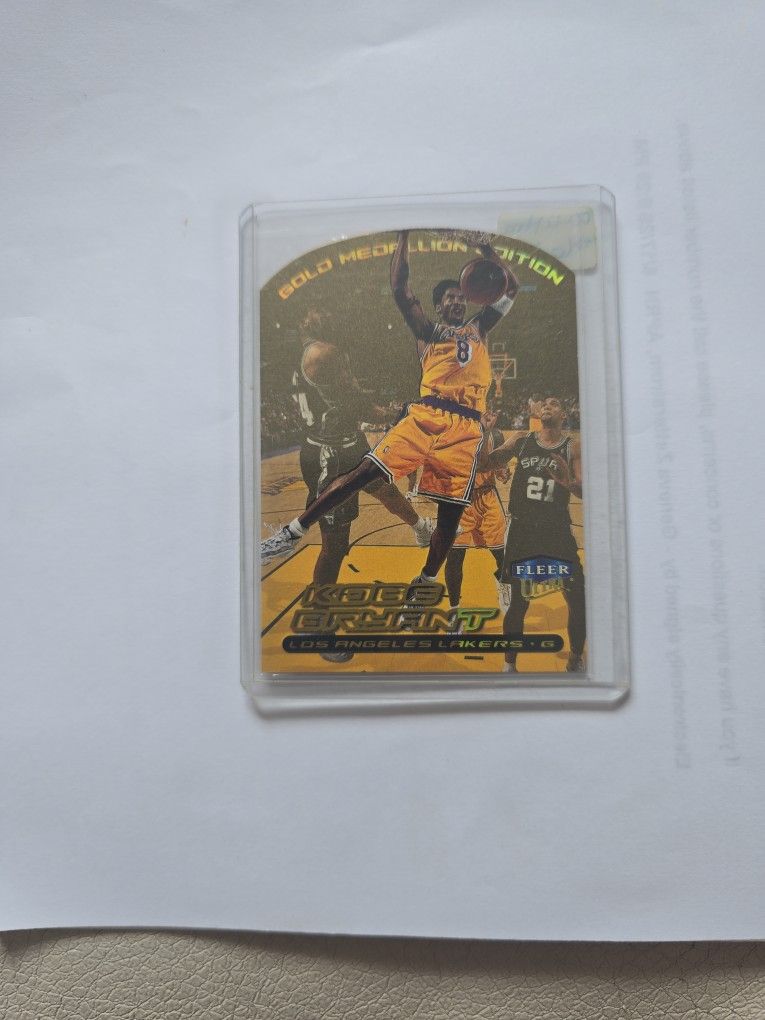 99 Kobe Bryant Gold Medallion Edition
