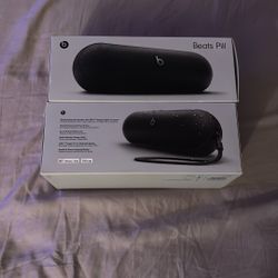 Beats Pill Speaker 