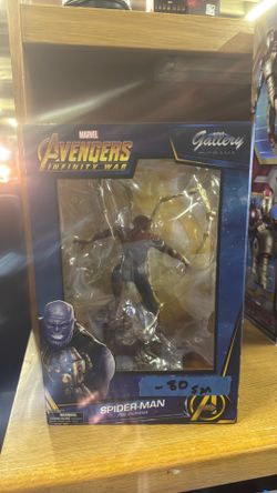 Marvel Avengers Infinity Wars Spider-Man PVC Diorama