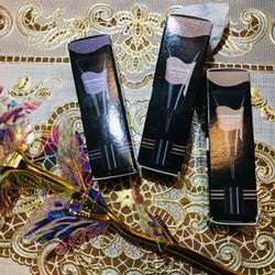 Covergirl Exhibition Lid Paint 