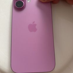 Selling iPhone 16 128GB Price Firm Any Carrier Unlocked or International in Very Good Condition 