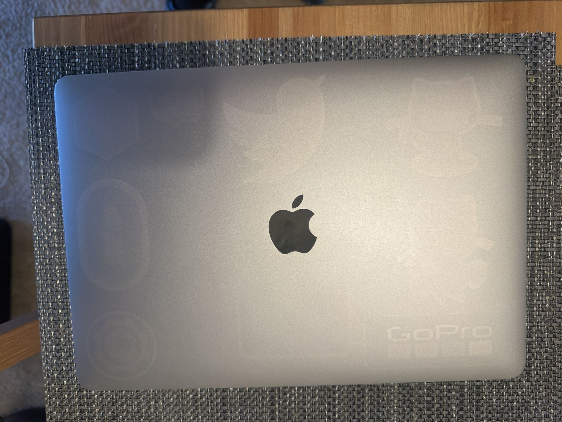 MacBook Pro 13 (2019) ( Intel i5 - 8GB RAM - 250 GB SSD)