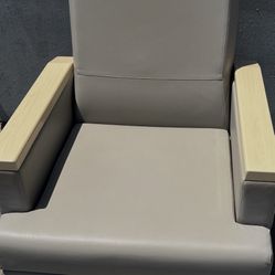 Wieland Medical Recliner Chair