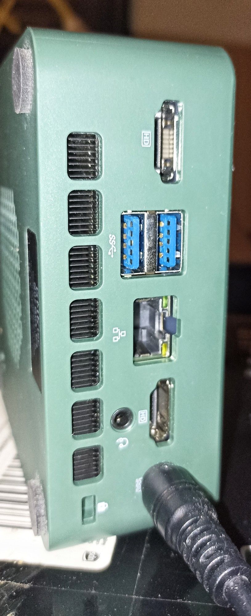 MINI PC - 32gb-ram/1tbnvme ssd & aftermarkit heatsink & 27in 1080p Monitor