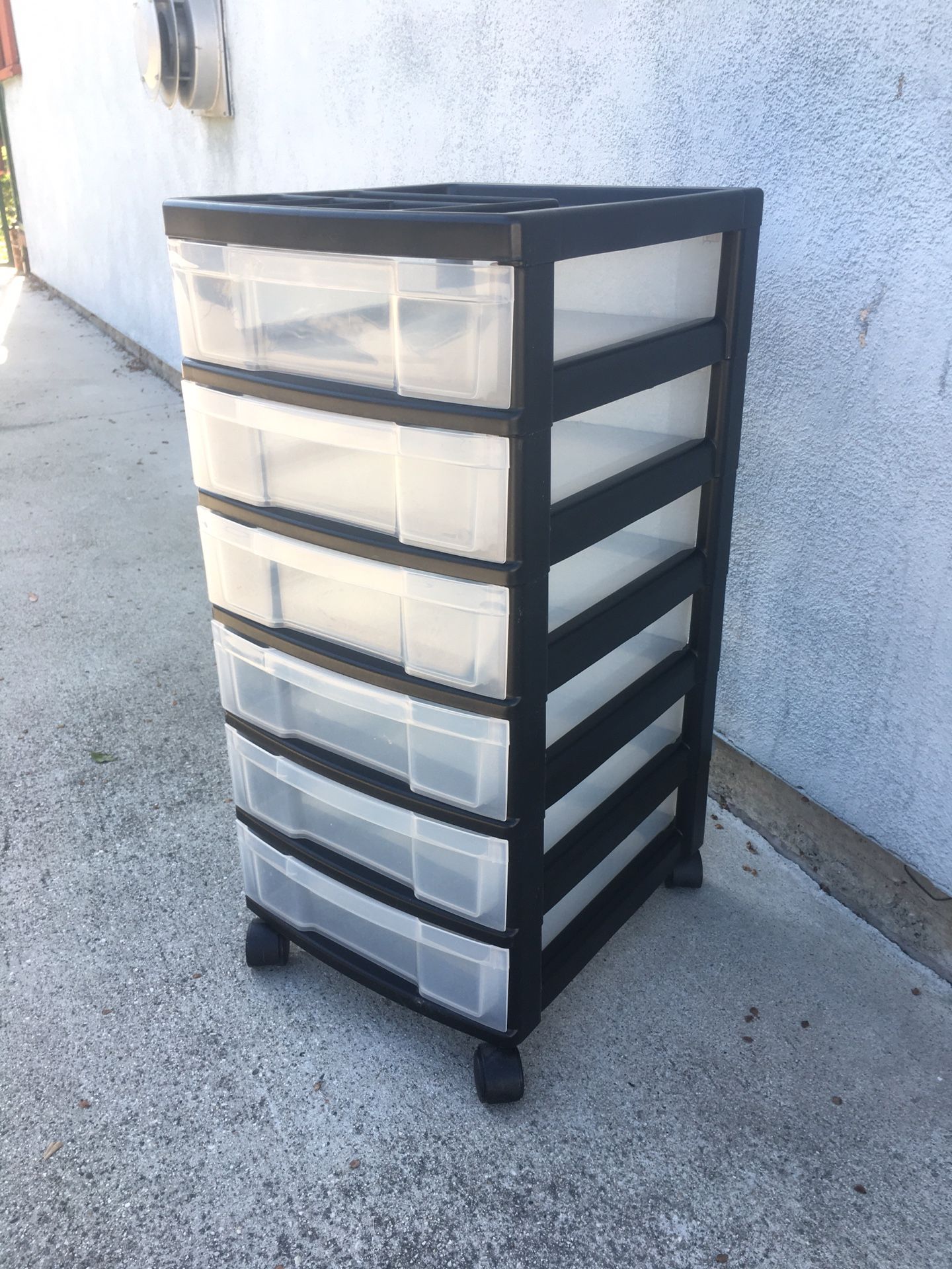 6 Drawer Plastic Organizer Like New