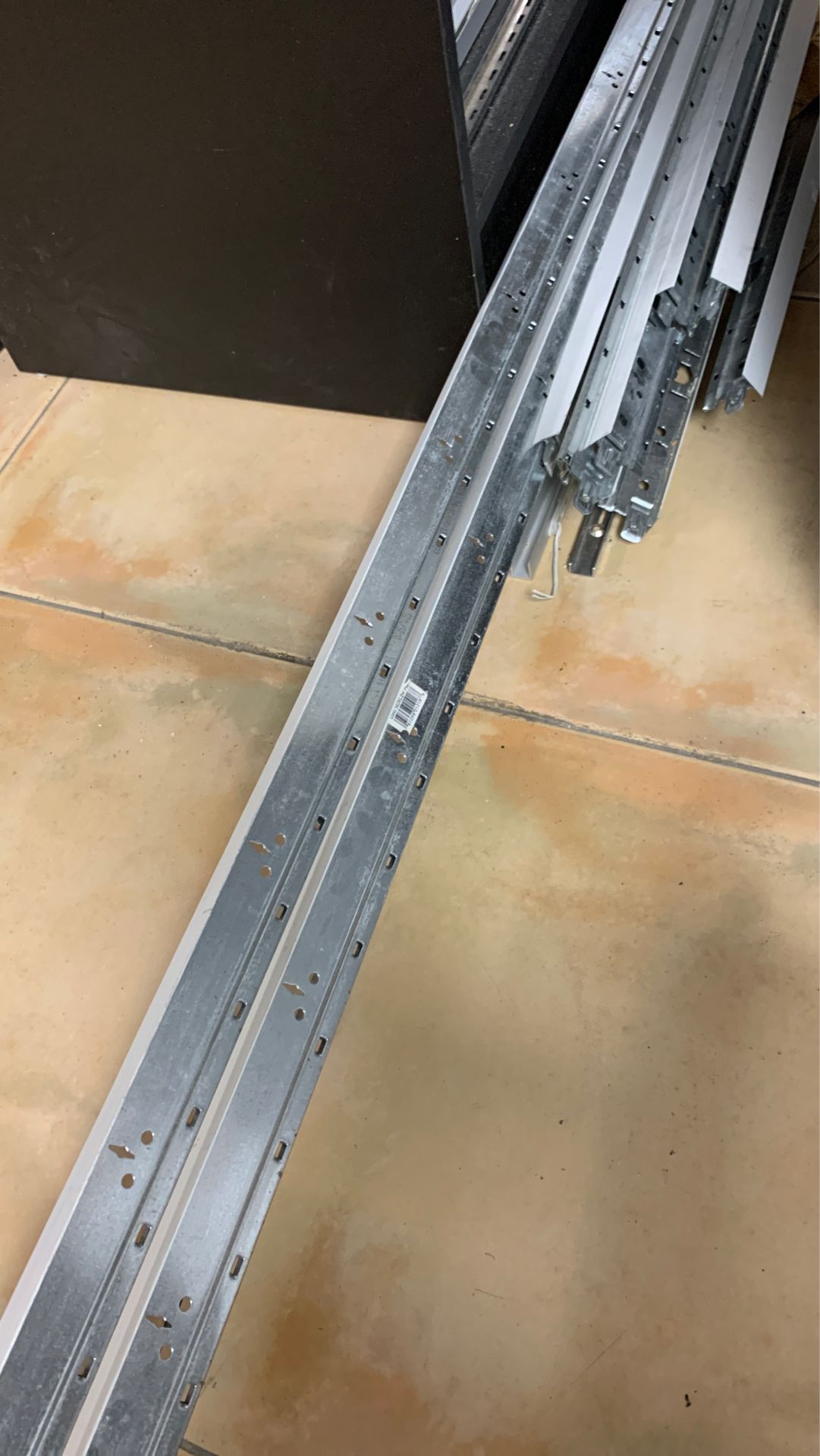 T rails for drop ceiling