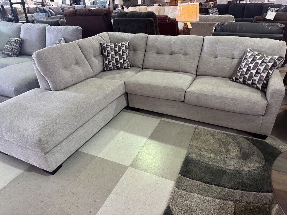 AP๐ 2 Piece Sectional Laf Pebble// Fast Delivery - Financing