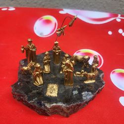 Vintage Miniature Mini Gold Golden Plastic/ Mable base Nativity Mary Joseph Jesus Angel