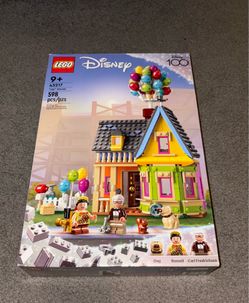 Lego Up house