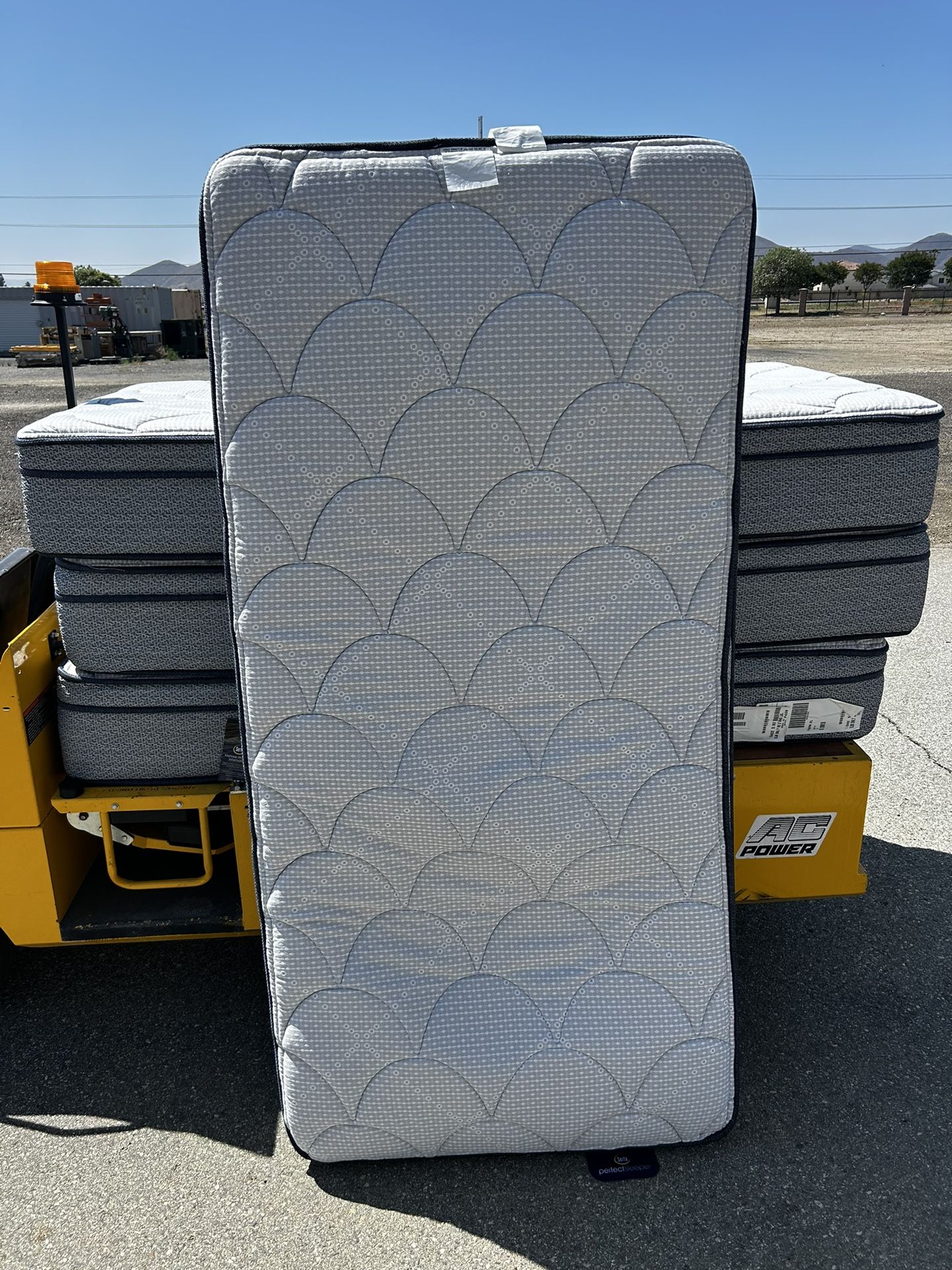 Twin Beds XL