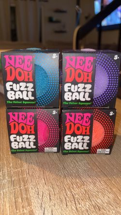 Needoh fuzz ball only pink left