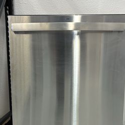 GE Top Control Built in Tall Tub Dishwasher! SAVE $450 off MSRP!!!