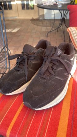 Tenis chose