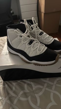 Concord 11 Retro Used 2011 Size 11.5