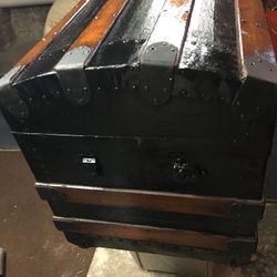 American Domed Trunk