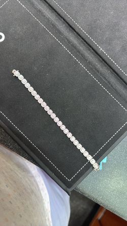 Moissanite bracelet