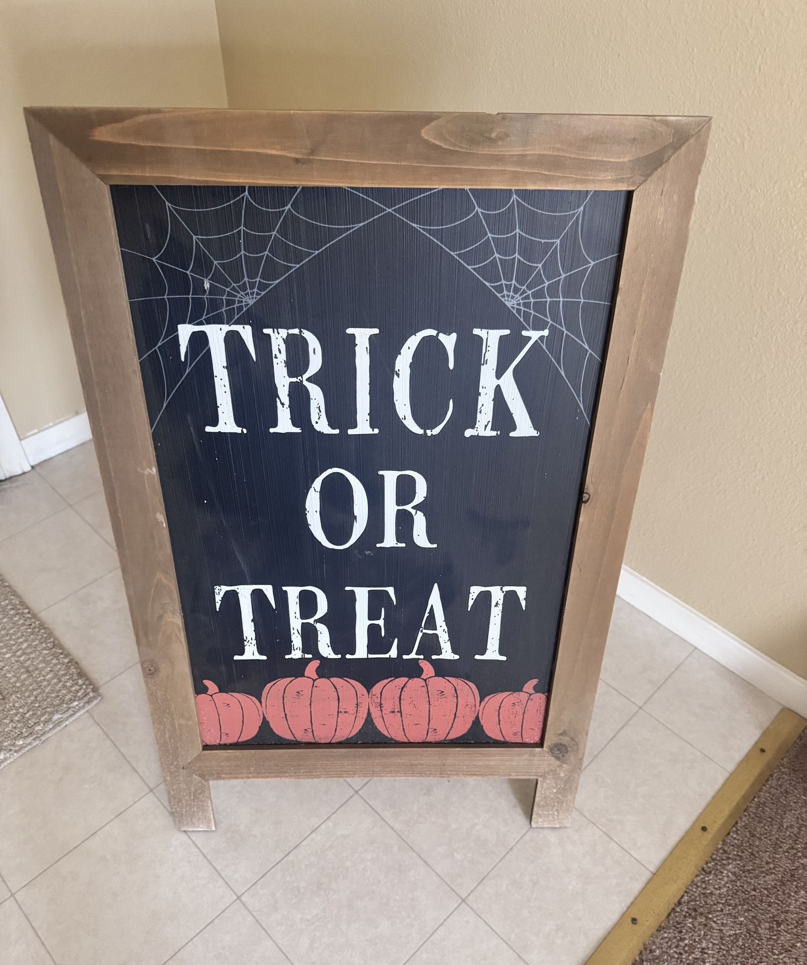 Large Halloween/Fall Sign Decor