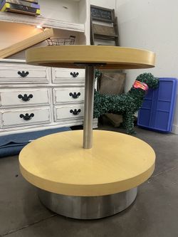 Retail Display Table – 2 Tier Round Wood Stand w/ Metal Base