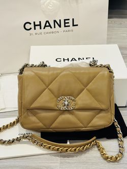 Chanel 19 beige lambskin CC chain crossbody bag small NEW WITH BOX