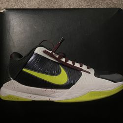 Nike Air Zoom Kobe 5 Proto “Bruce Lee Alternate” Size 11