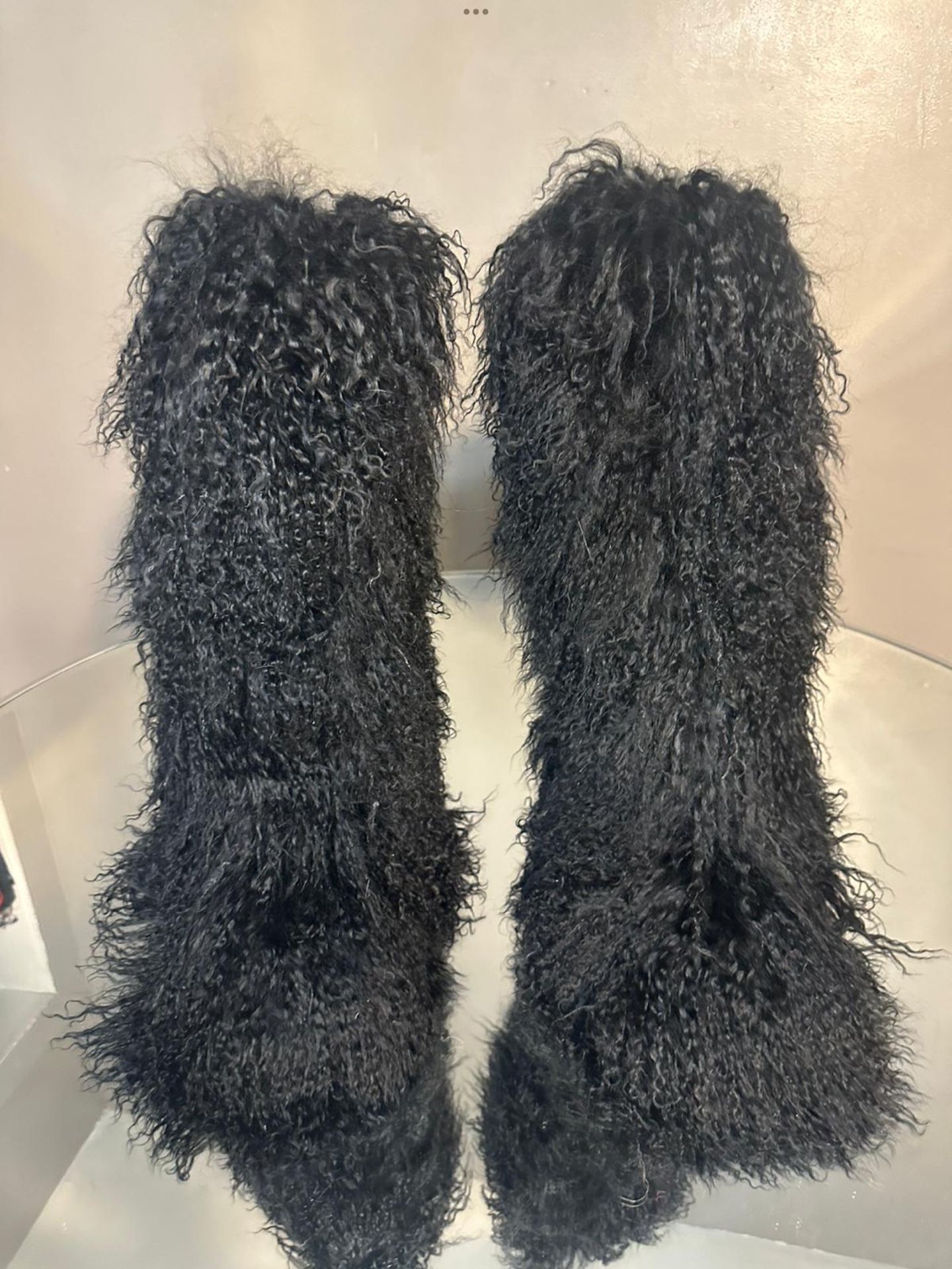 Black Real Fur Shaggy Knee Boots Size 11 Message If need Delivery Or If Want To Pick Up From Summerdale Pratt Area 
