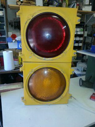 Traffic Light For Sale >> Red Yellow Traffic Light For Sale In Euless Tx Offerup Traffic Light For Sale >> Red Yellow Traffic Light For Sale In Euless Tx Offerup