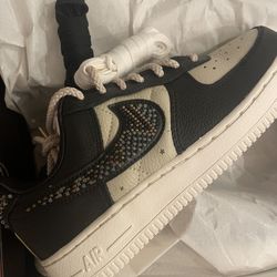 Nike Air Force 1 X Premium Goods. Women’s 7