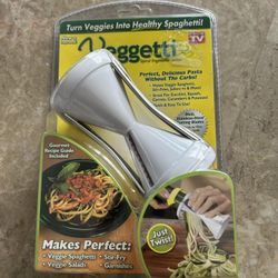 Veggetti Spiral Vegetable Slicer New