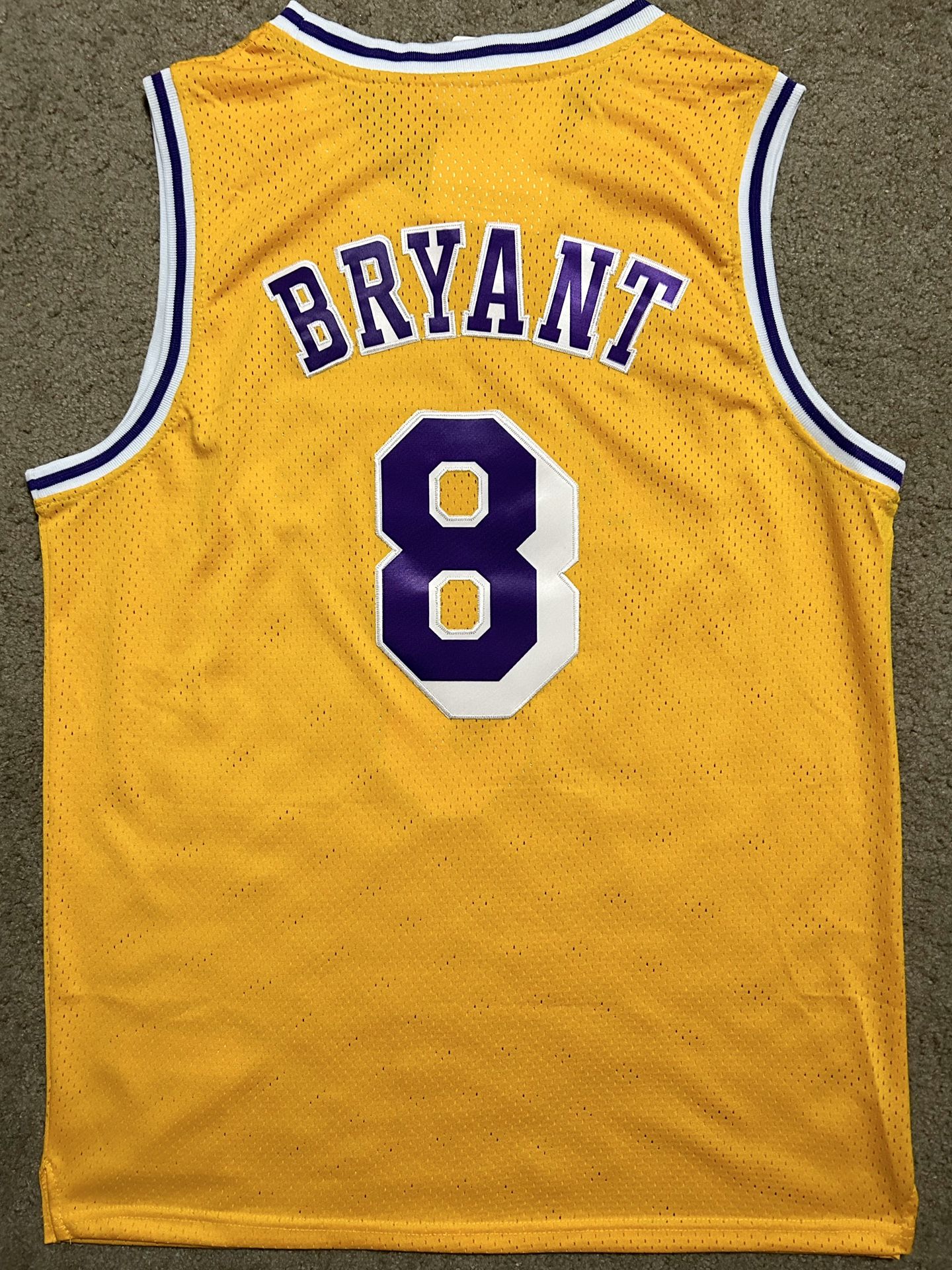 Los Angeles Lakers ‘Kobe Bryant #8’ Throwback Basketball Jersey