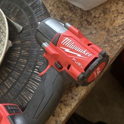 Milwaukee Mid Torque 1/2 Impact